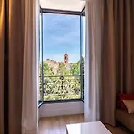 Grand H -f2, Face Vieux- Nice, Terrasse, Ascenseur, Climatisation, Terrace - Center דירה ניס