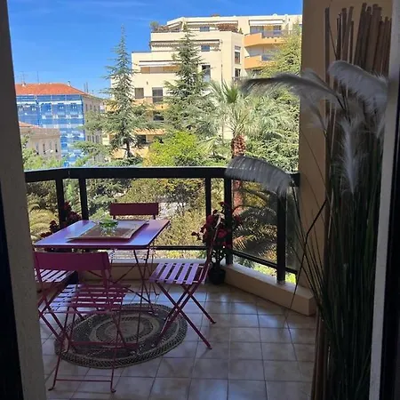Grand H -f2, Face Vieux- Nice, Terrasse, Ascenseur, Climatisation, Terrace - Center Lägenhet