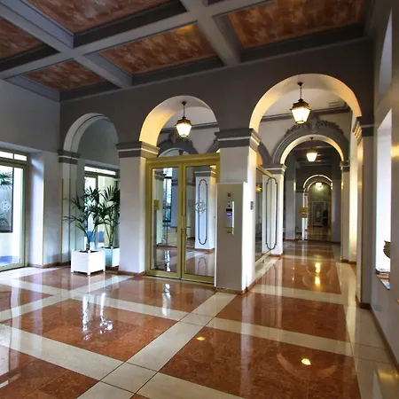 Lägenhet Grand H -f2, Face Vieux- Nice, Terrasse, Ascenseur, Climatisation, Terrace - Center