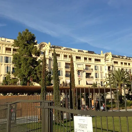Grand H -f2, Face Vieux- Nice, Terrasse, Ascenseur, Climatisation, Terrace - Center Appartamento Nizza