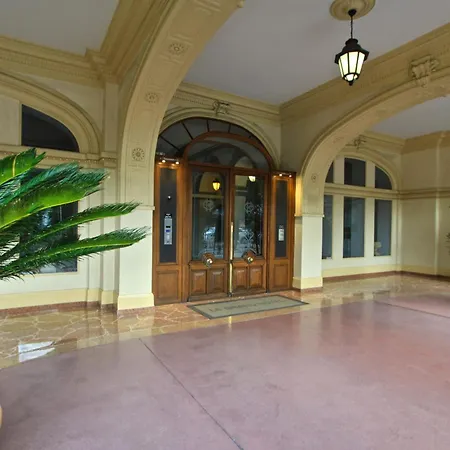 Appartamento Grand H -f2, Face Vieux- Nice, Terrasse, Ascenseur, Climatisation, Terrace - Center *