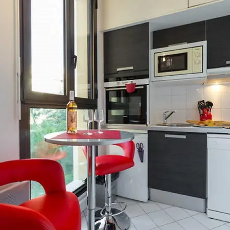 Daire Grand H -f2, Face Vieux- Nice, Terrasse, Ascenseur, Climatisation, Terrace - Center