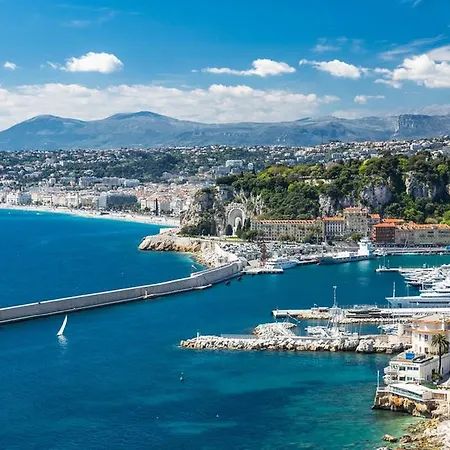 Apartment Grand H -f2, Face Vieux- Nice, Terrasse, Ascenseur, Climatisation, Terrace - Center Nice