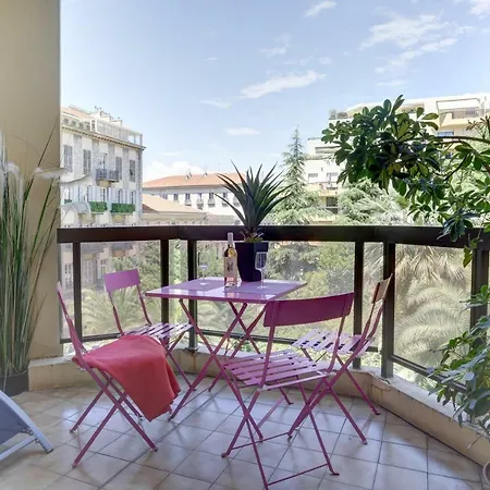 Grand H -f2, Face Vieux- Nice, Terrasse, Ascenseur, Climatisation, Terrace - Center Daire