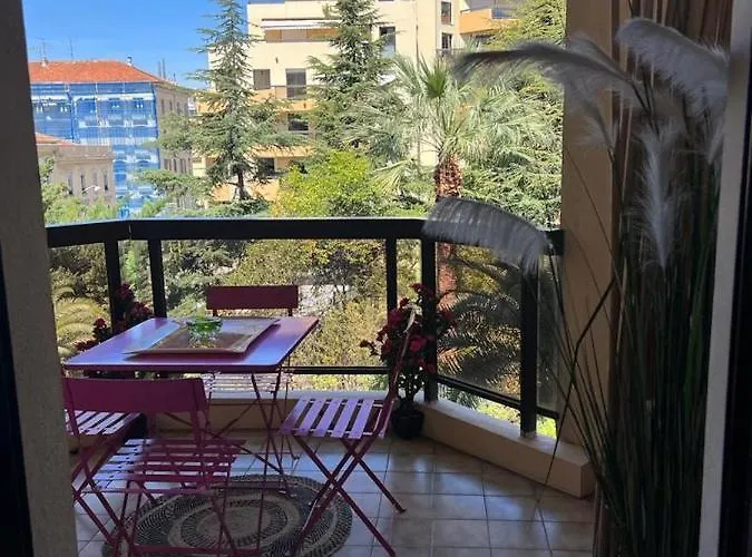 Grand H -f2, Face Vieux- Nice, Terrasse, Ascenseur, Climatisation, Terrace - Center Lägenhet