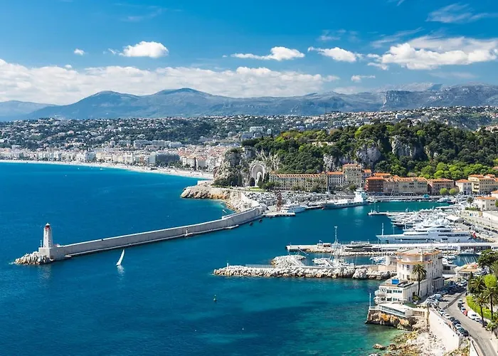Lägenhet Grand H -f2, Face Vieux- Nice, Terrasse, Ascenseur, Climatisation, Terrace - Center Nice