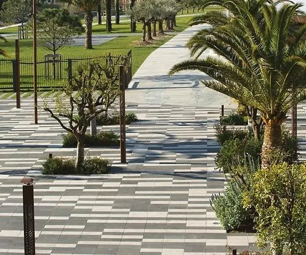 Grand H -f2, Face Vieux- Nice, Terrasse, Ascenseur, Climatisation, Terrace - Center Lägenhet Nice