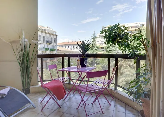 Grand H -f2, Face Vieux- Nice, Terrasse, Ascenseur, Climatisation, Terrace - Center Lägenhet