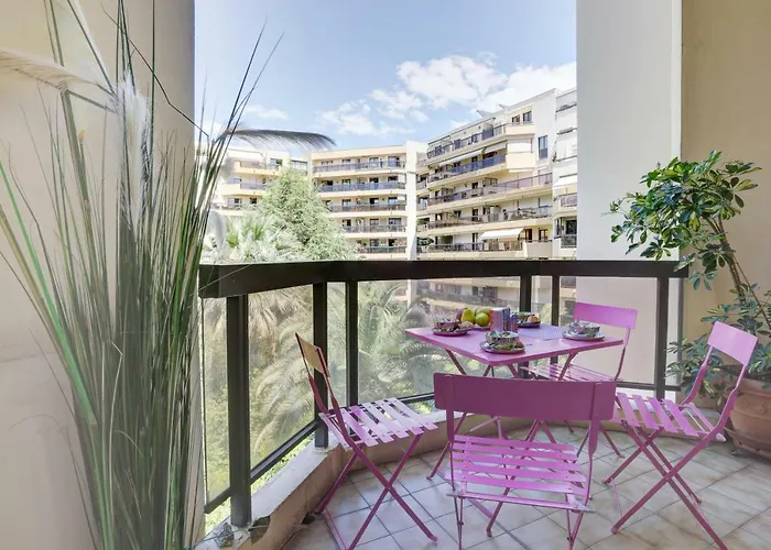 Grand H -f2, Face Vieux- Nice, Terrasse, Ascenseur, Climatisation, Terrace - Center